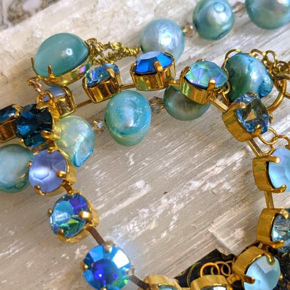 Baby Blue Aquamarine Crystal & Light Blue Pearls in Stunning GP Necklace - Picture 6 of 8